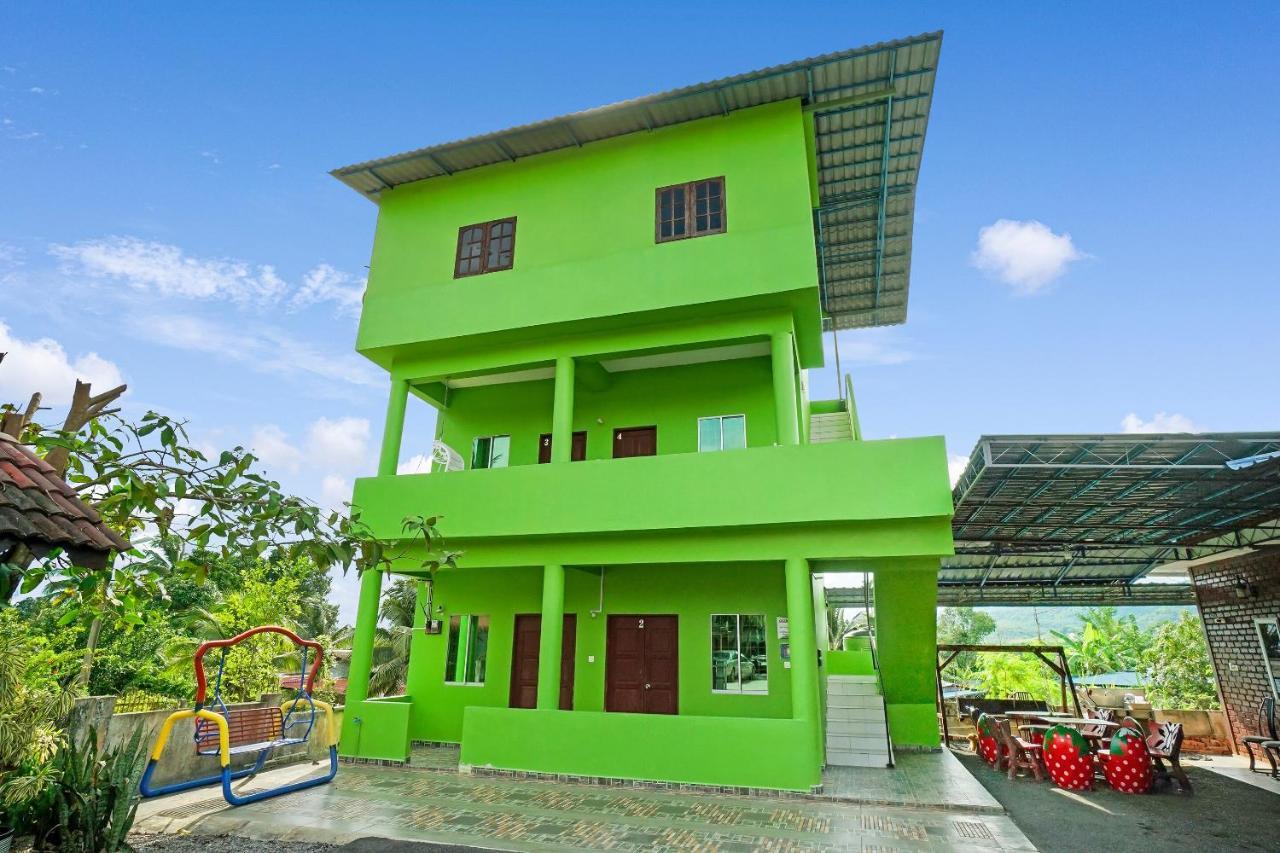 Oyo 90462 Padang Besar Green Inn Exterior foto