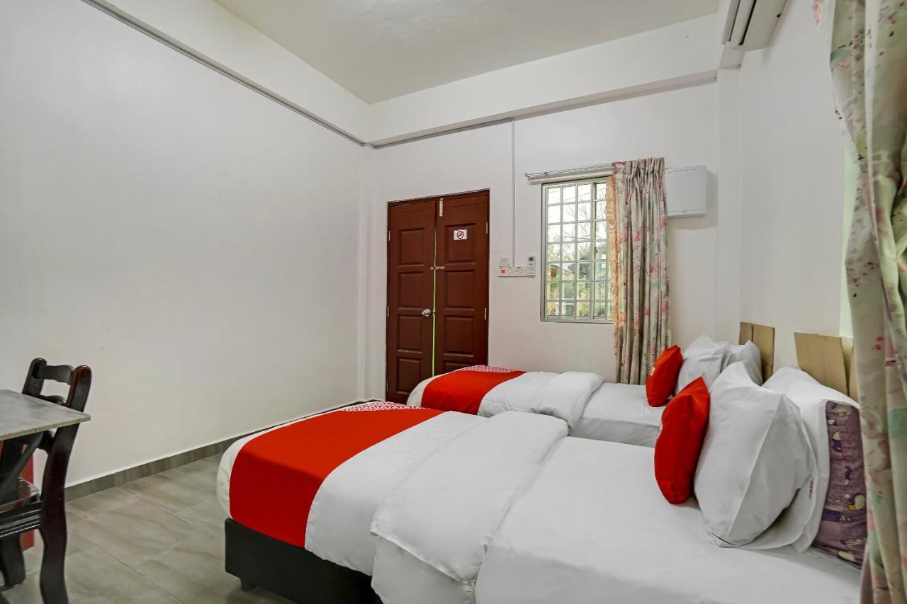 Oyo 90462 Padang Besar Green Inn Exterior foto